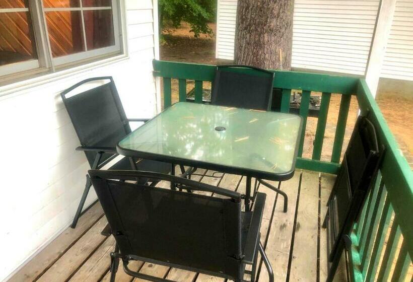 샬레, High Falls Bay Cottages, Camping & Waterpark