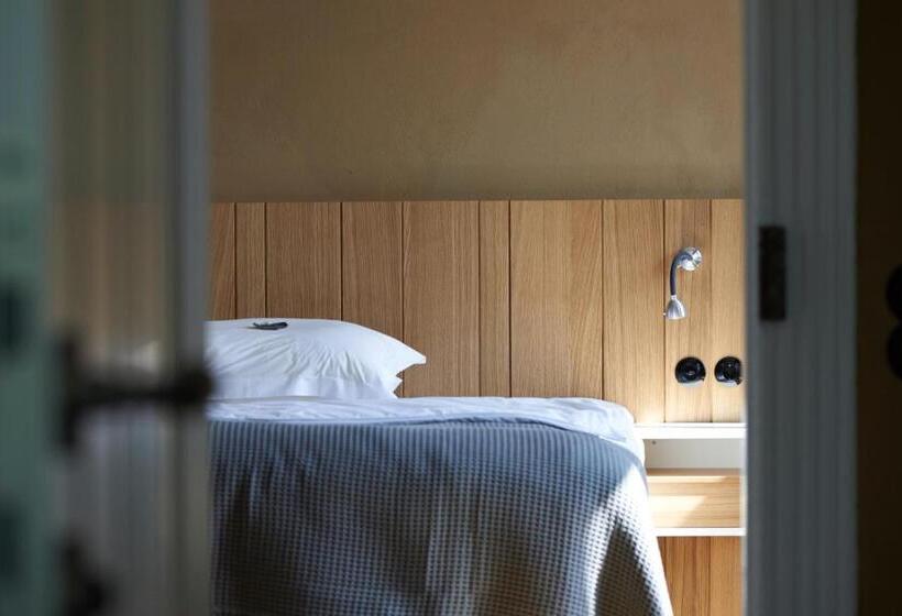 Номер Deluxe, Alte Apotheke