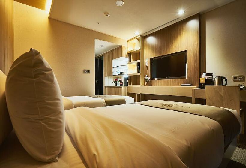Номер Deluxe, Royal Emporium Incheon Airport