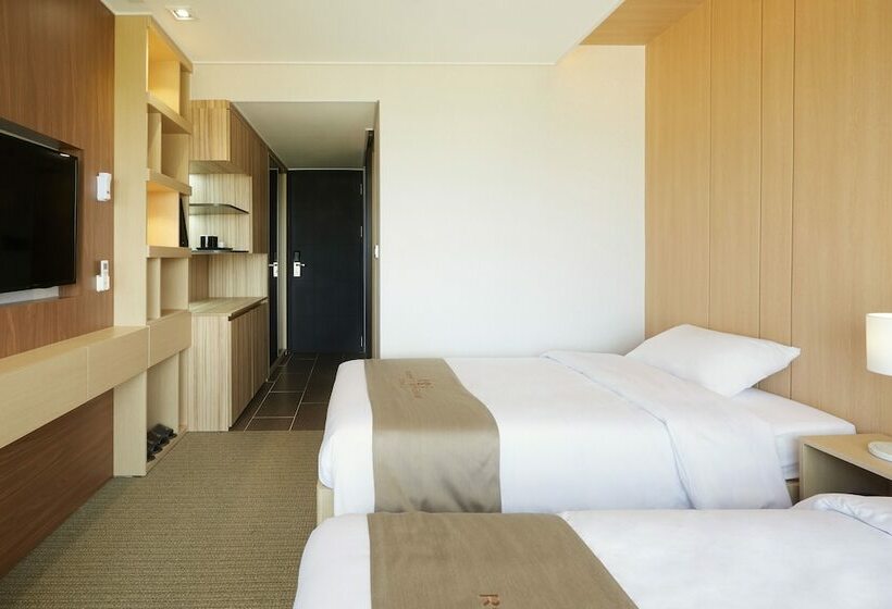 Номер Deluxe, Royal Emporium Incheon Airport