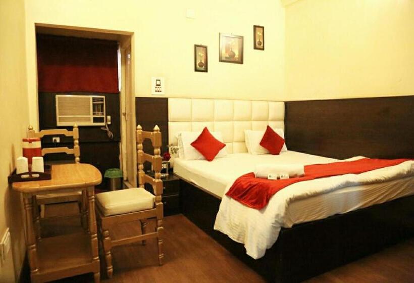 Номер Стандарт, Holidei Inn