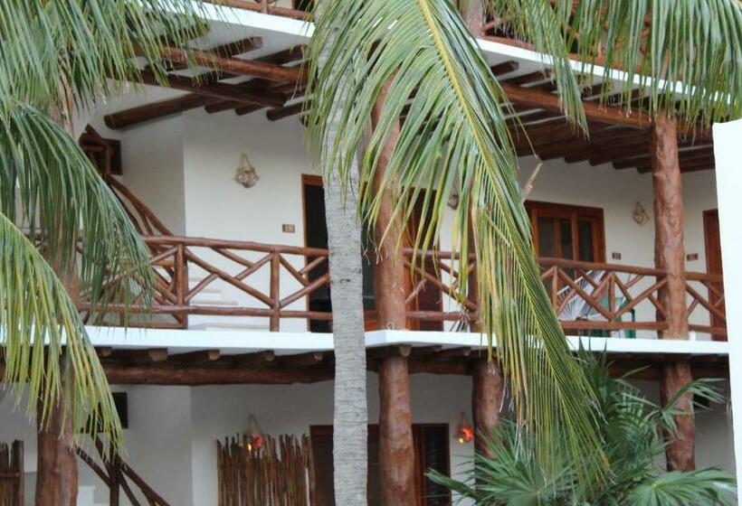 Cameră Standard cu Vedere la Piscină, Tierra Mia Boutique