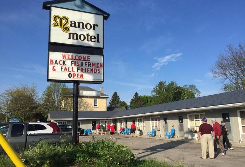 基本间, Manor Motel