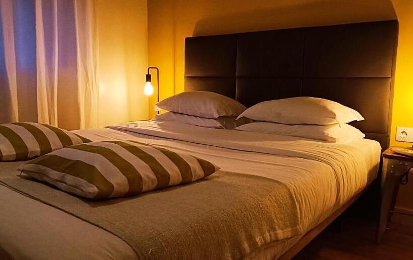اتاق استاندارد, Aveiro Rossio Lodge