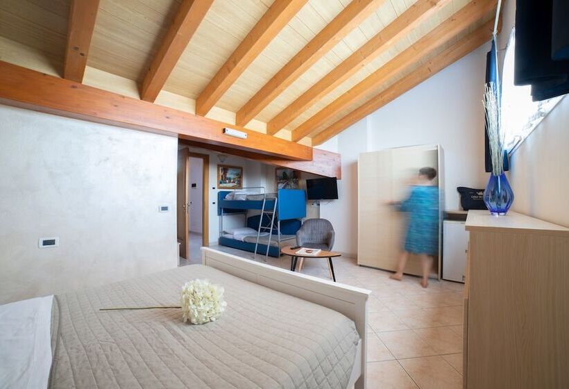 اتاق خانوادگی, Casa Merano Residence & Ristorante Bibione Centro