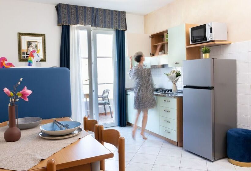 سوییت خانوادگی, Casa Merano Residence & Ristorante Bibione Centro