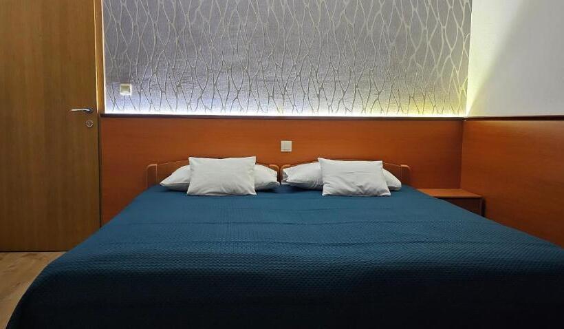 Трехместный Номер Классика, Sobe/rooms Riva