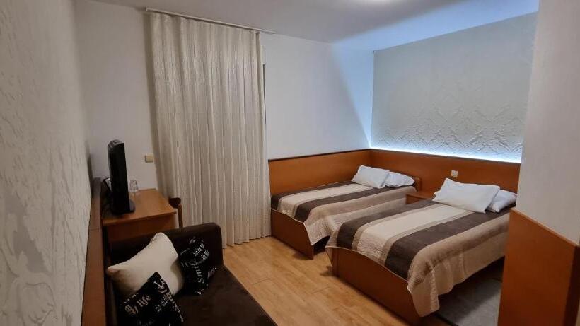 Номер Стандарт, Sobe/rooms Riva