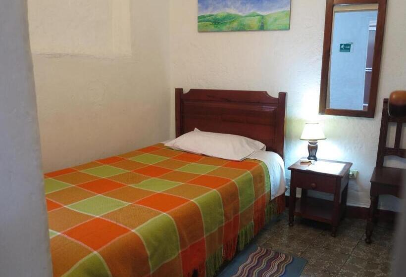 Номер Стандарт Индивидуальный, Hostal La Cazihita