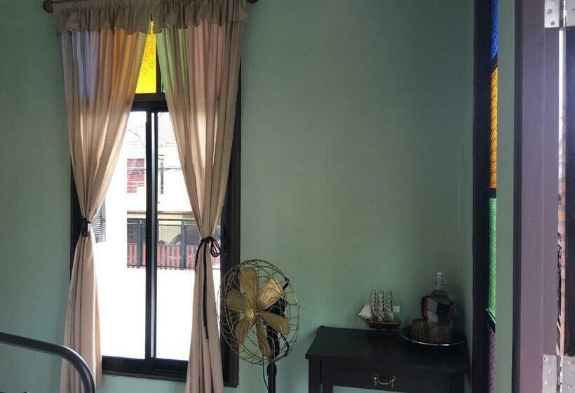 발코니 디럭스 룸, Talardkao Balcony Krabi