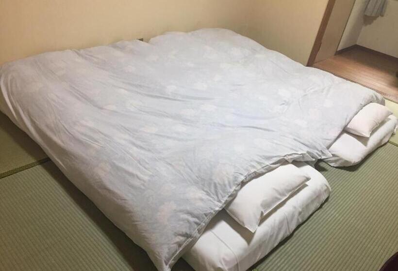Семейный Номер, Hisaeya Ryokan