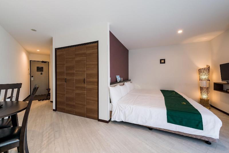 Номер Стандарт, The Peridot Smart Hotel Tancha Ward