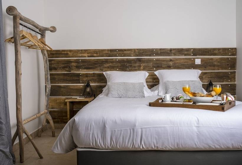 Номер Стандарт, Hôtel La Tissandière