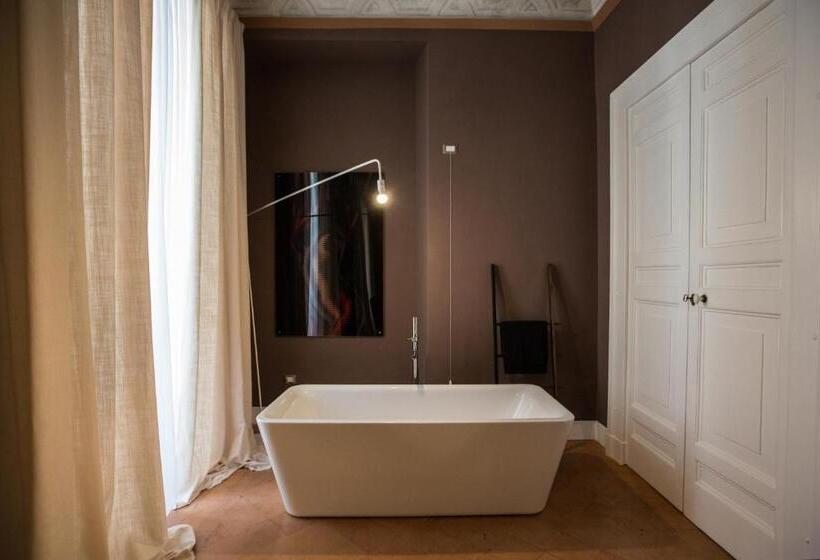 سوییت لوکس, Palazzo Cannavina Suite & Private Spa