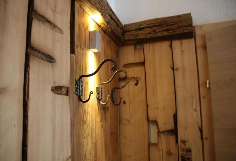 Номер Стандарт с Балконом, Gasthof Zum Löwen