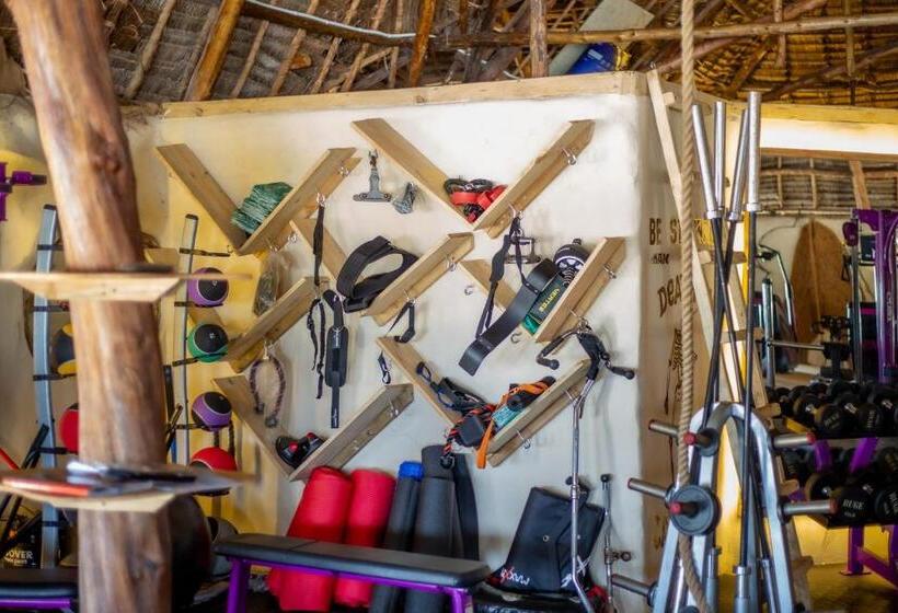 اتاق لوکس با چشم‌انداز دریا, Kinazi Upepo Beach Eco Lodge