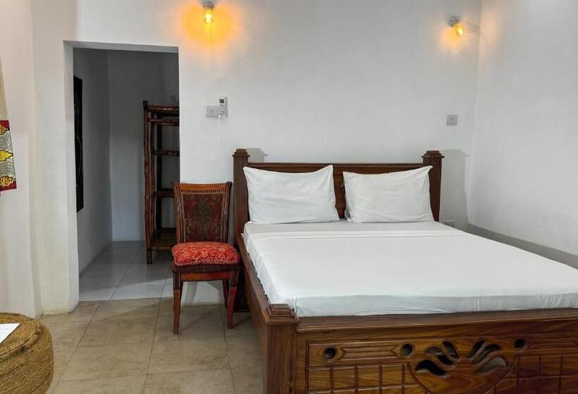 اتاق استاندارد با چشم‌انداز دریا, Kinazi Upepo Beach Eco Lodge