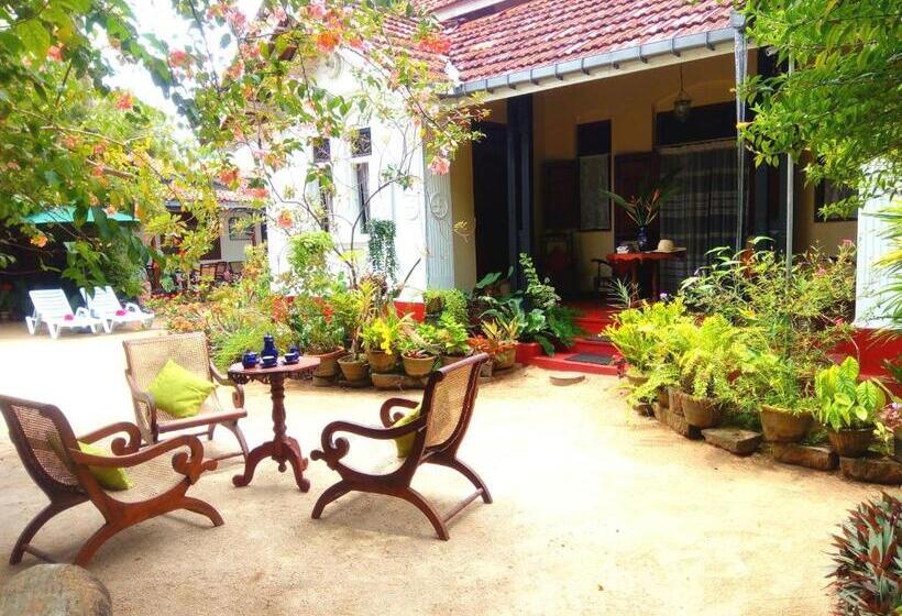 Вилла 1 Спальня Вид на Сад, Walauwa The Villa Ahungalla