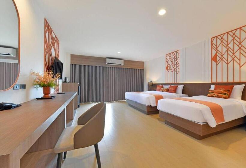 Номер Deluxe Кровать Кинг, Kastel Pattaya Hotel By Loft Bangkok