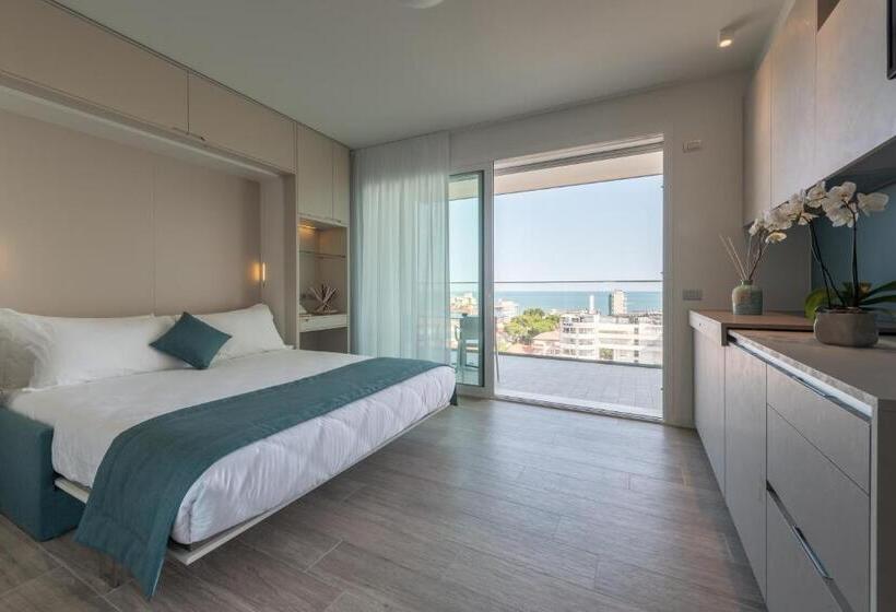 Студия Стандарт, Hesperia Hotel & Residence