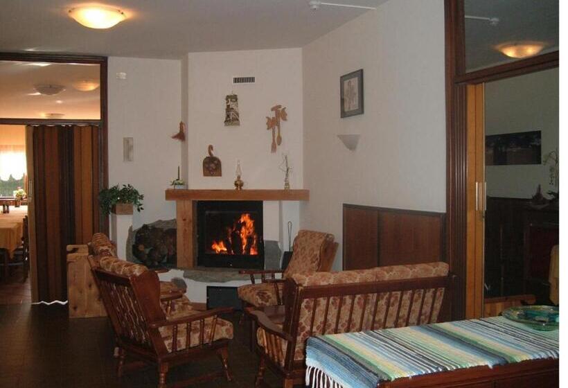 Номер Стандарт Трехместный, Albergo Pineta