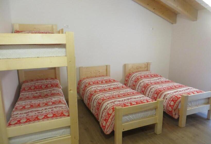 4인용 스탠다드 룸, Olimpic Hostel
