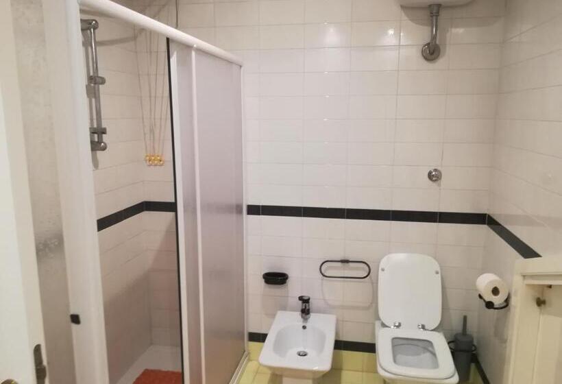 Апартаменты 2 Спальни, Villa Linda Bed And Breakfast