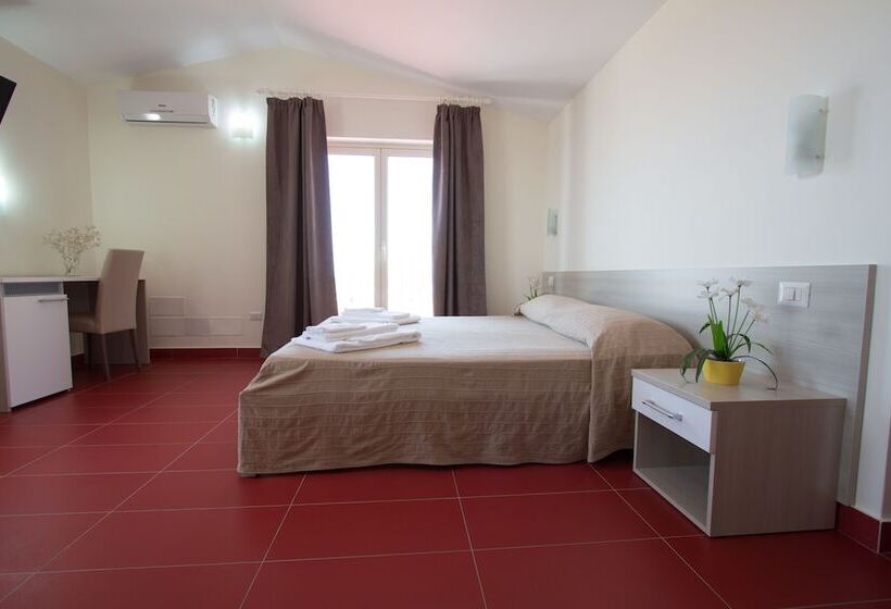 スタンダードトリプルルーム, B&b Baglio Santa Croce
