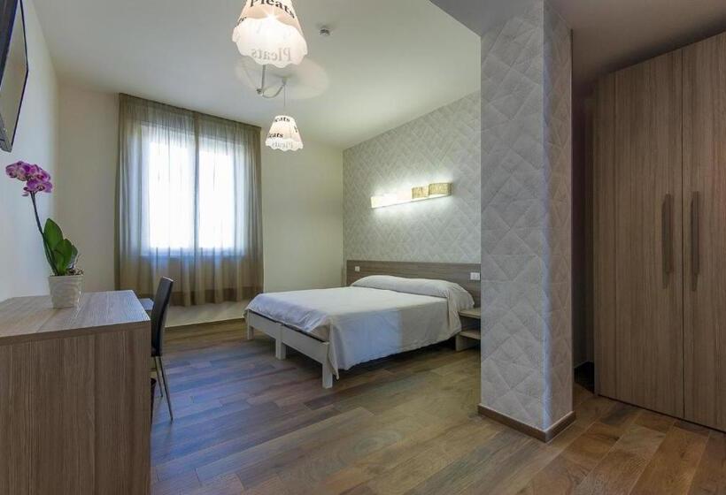 高级大房间, B&b Maxxi