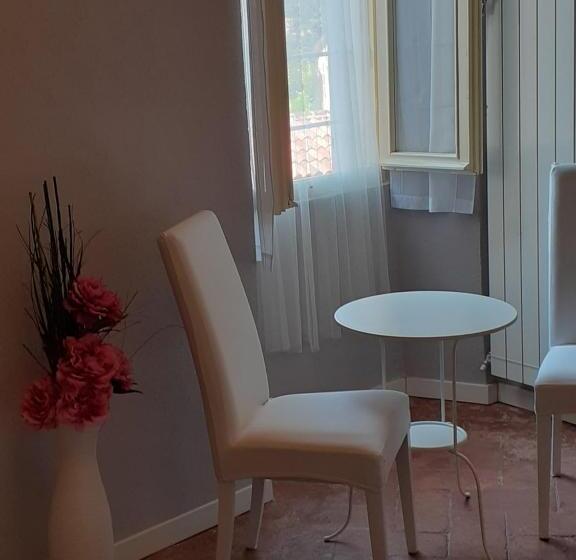 Номер Стандарт, Vicolo Del Nido B&b