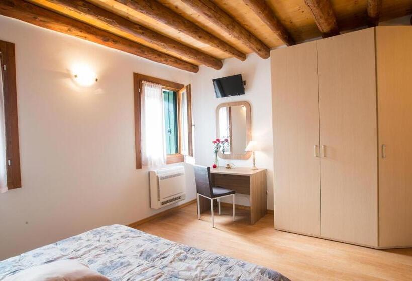 اتاق لوکس, Bed And Breakfast La Quiete