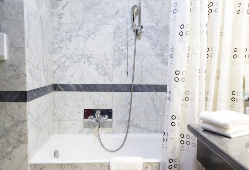 Номер Стандарт, Ih Hotels Milano Blu Visconti