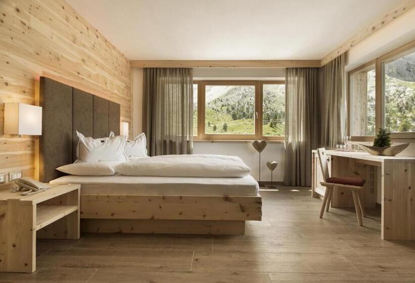 Superior Kamer met Uitzicht, Passo Sella Dolomiti Mountain Resort