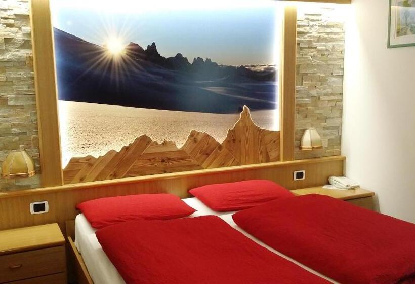 スタンダードルーム, Rifugio Capanna Passo Valles
