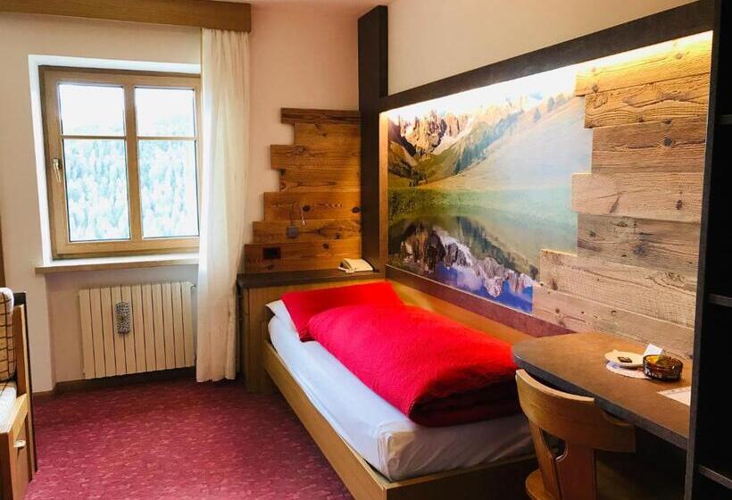 Номер Стандарт Индивидуальный, Rifugio Capanna Passo Valles