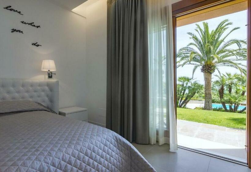 Номер Deluxe Вид на Море, Villa Capodarco B&b
