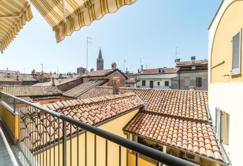 اتاق استاندارد یک تخته با سرویس بهداشتی مشترک, Domus San Martino Guesthouse