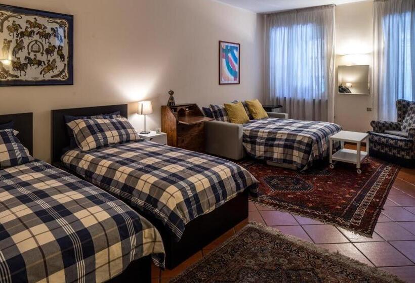 Люкс Кровать Кинг, La Gare B&b Fiera
