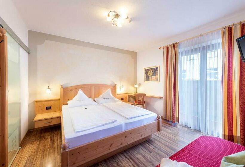 غرفة إقتصادية, Moserhof