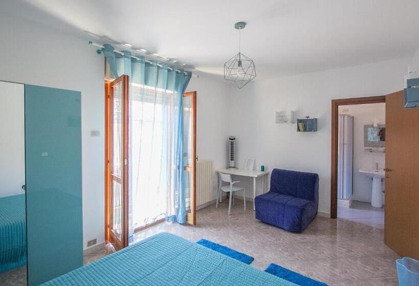标准间带阳台, Le Cromie B&b