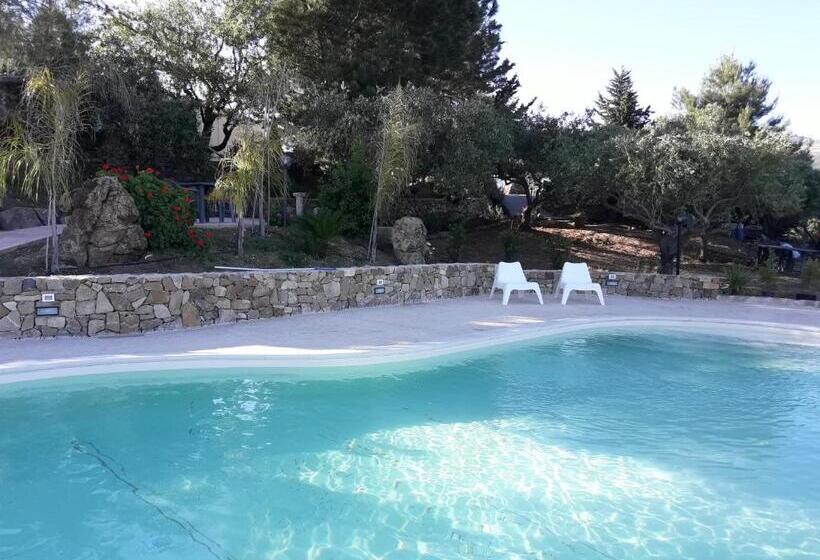 اتاق استاندارد, La Suite Di Segesta