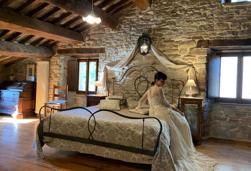 Полулюкс Повышенной Комфортности, Agriturismo Biologico Castello Della Pieve