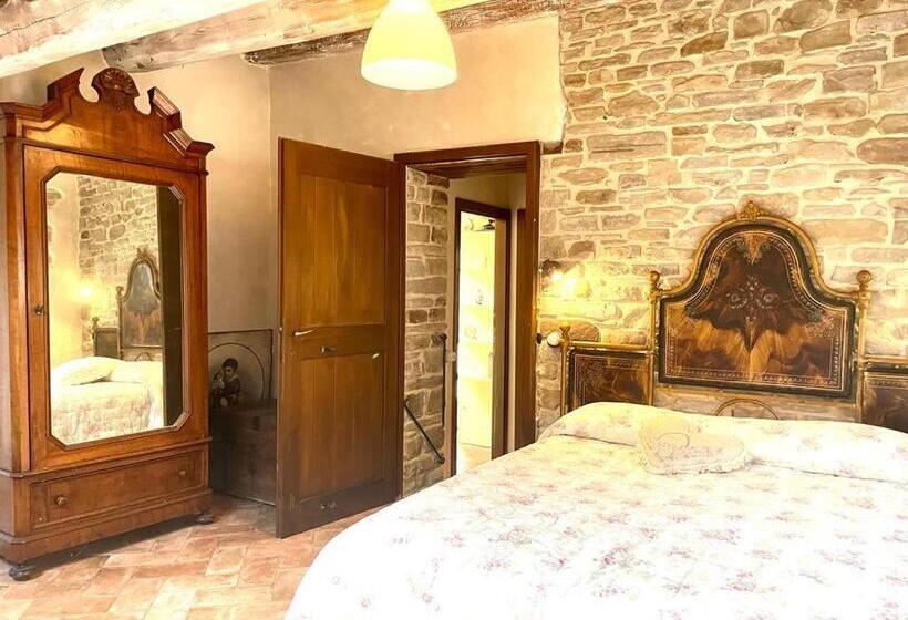 Полулюкс, Agriturismo Biologico Castello Della Pieve