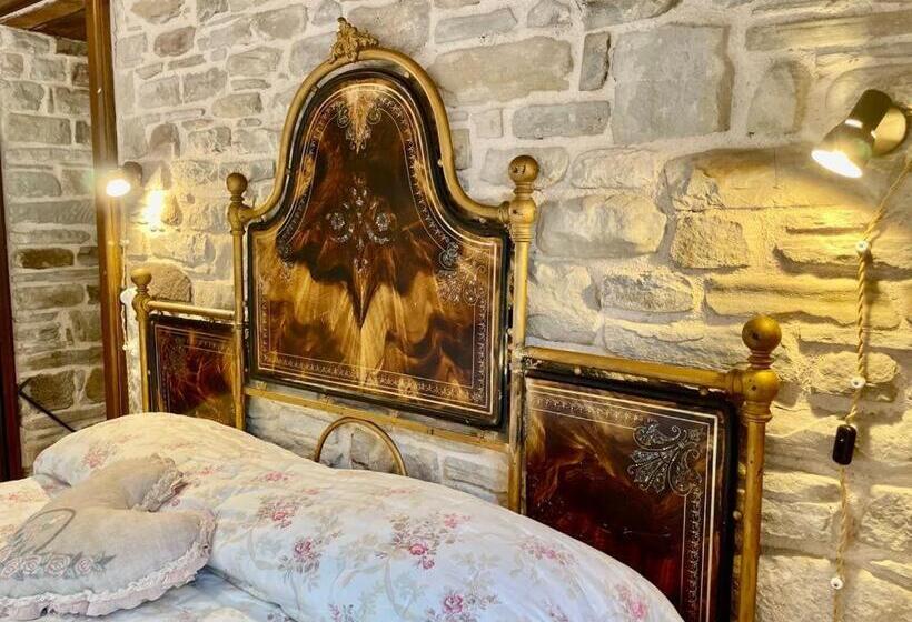 Полулюкс, Agriturismo Biologico Castello Della Pieve