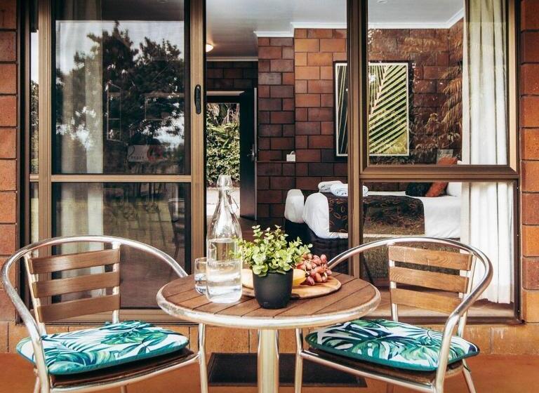 디럭스 룸, Malanda Lodge