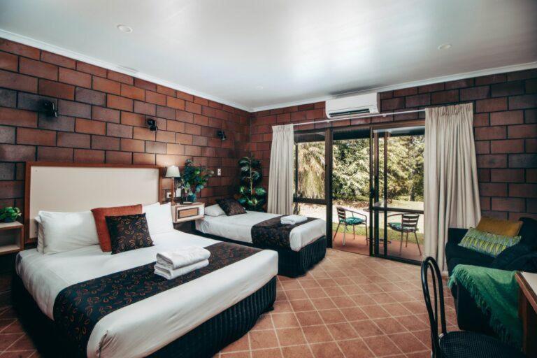 스탠다드 트리플 룸, Malanda Lodge