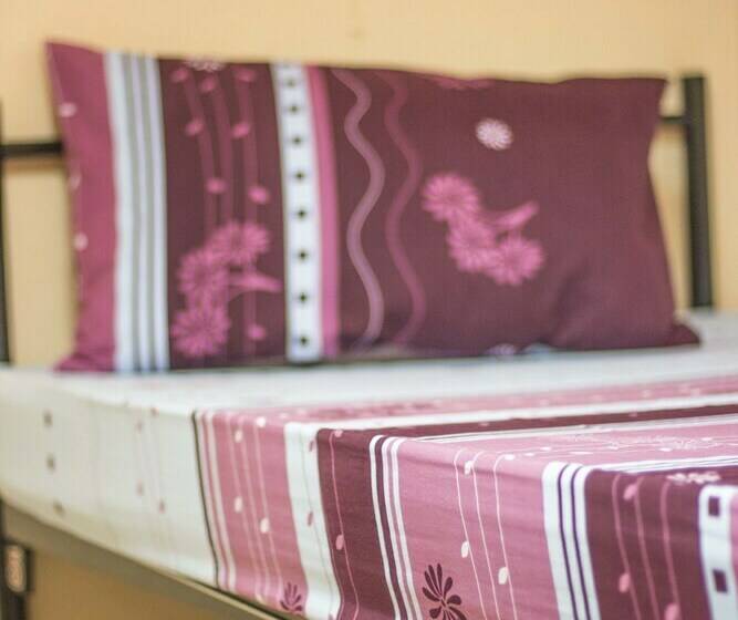공동 객실, Karma Home Hostel