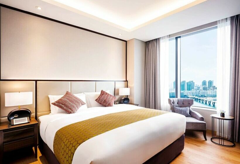 Люкс Deluxe 2 Спальни, Grand Mercure Ambassador Hotel And Residences Seoul Yongsan
