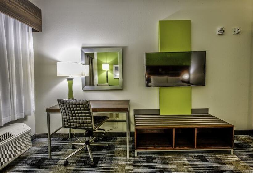Люкс, Holiday Inn Express & Suites Dallas Nw   Farmers Branch, An Ihg