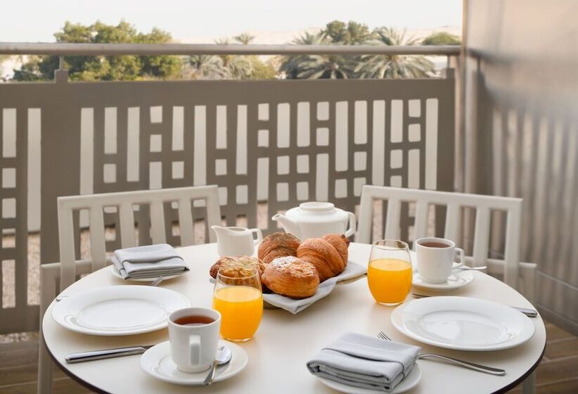 Номер Стандарт Двуспальная Кровать, Holiday Inn & Suites   Dubai Festival City Mall, An Ihg